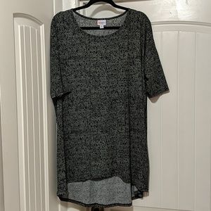 Black and White Slinky Irma